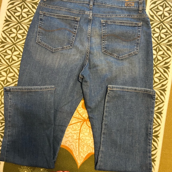 Lee Stretch Fit Jeans - Picture 6 of 7